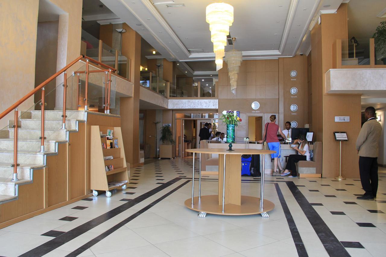 Momona Hotel Addis Ababa Eksteriør billede